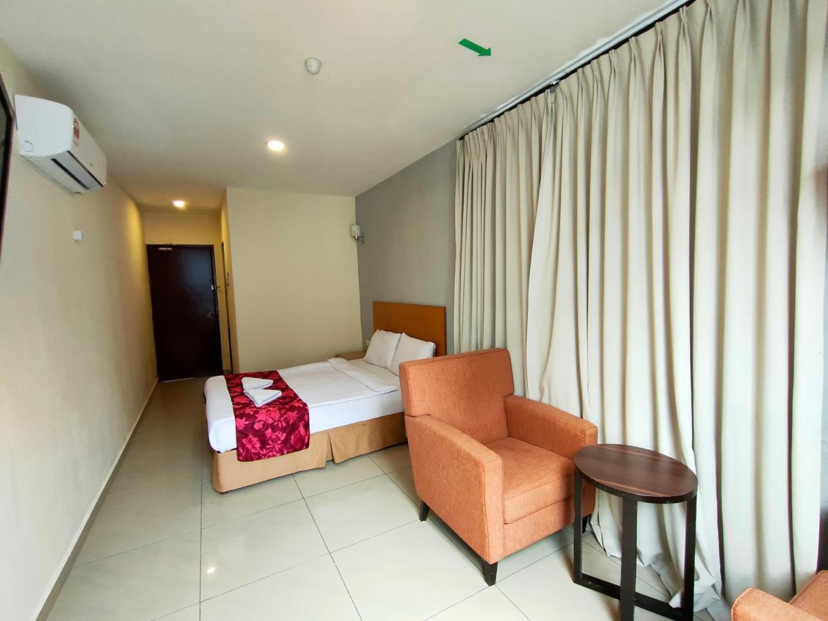 Mrc Hotel Melaka Raya Eksteriør bilde
