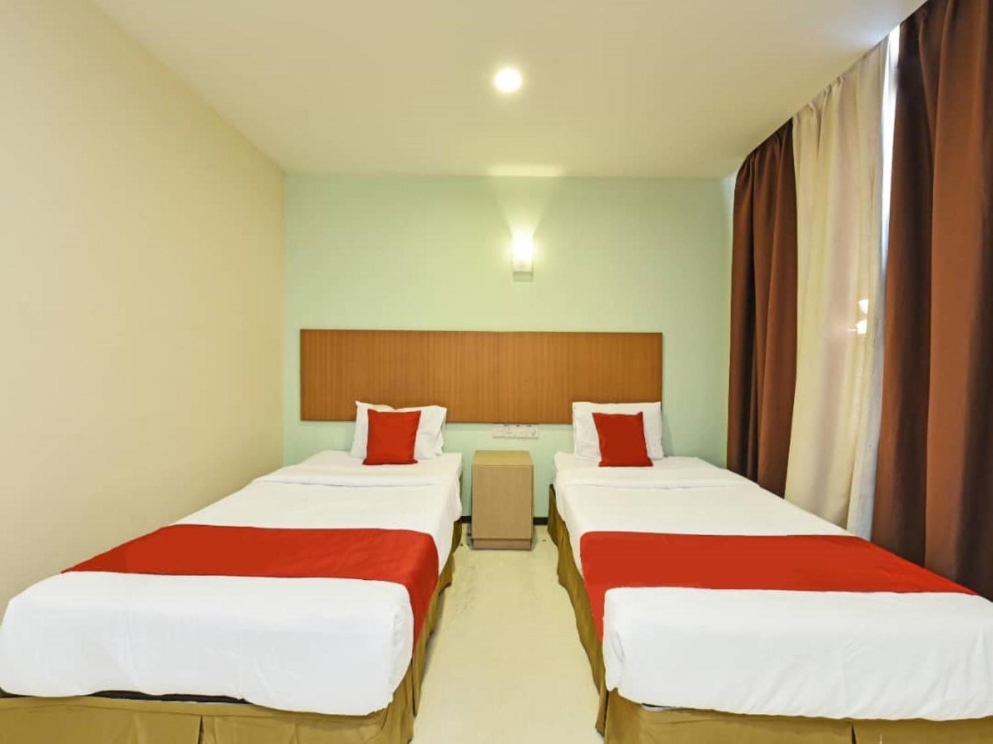 Mrc Hotel Melaka Raya Eksteriør bilde