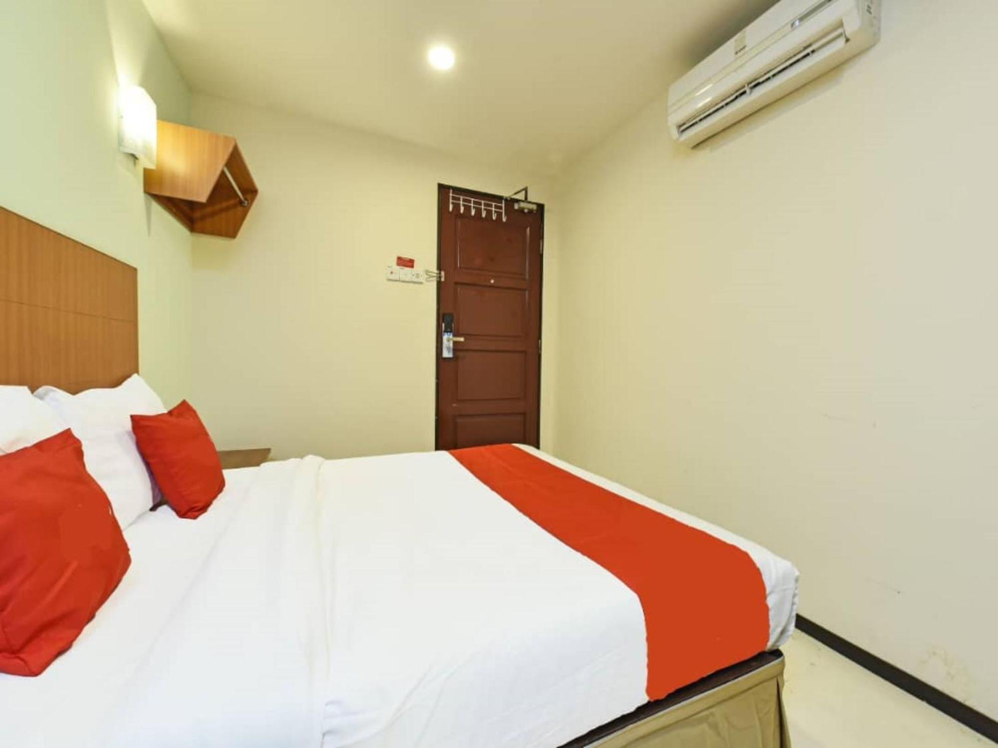Mrc Hotel Melaka Raya Eksteriør bilde